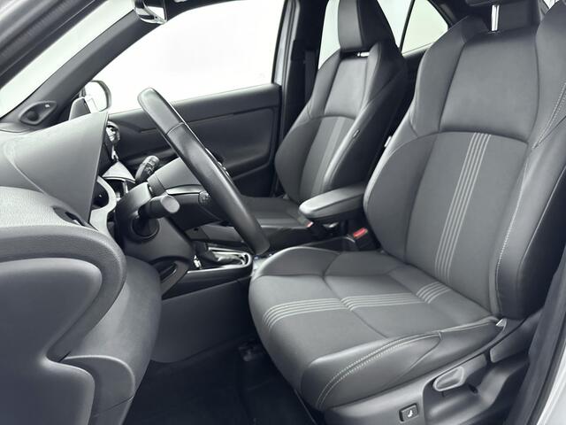 Toyota YARIS Cross 1.5 Hybrid Adventure Limited | Elektrische Achterklep | Head Up Display | Dodehoekdetectie | JBL |