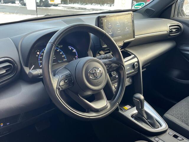 Toyota YARIS Cross 1.5 Hybrid Team D Storl-Stuur Verw. / Camera / Key Less / Parkeer sensoren