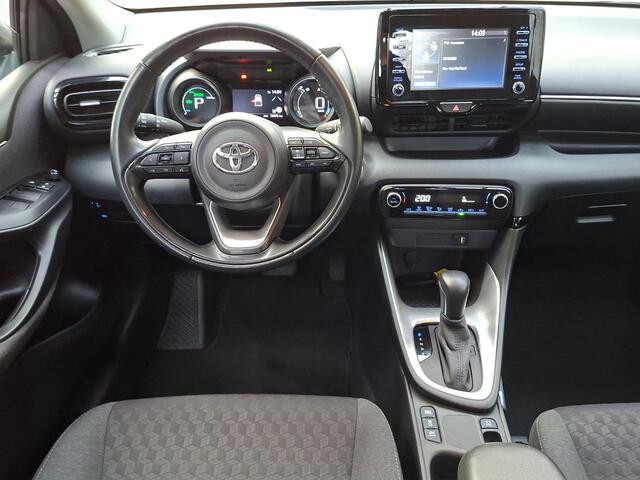 Toyota YARIS 1.5 Hybrid Dynamic | Trekhaak Mats foto's maken