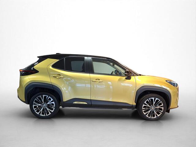 Toyota YARIS Cross 1.5 Hybrid Executive | Parkeersensoren | Navigatie | Keyless entry Mats foto's maken