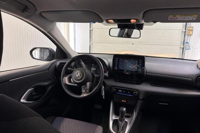 Toyota YARIS 1.5 Hybrid 116 pk Active Navigatie Camera Climate Control ACC DAB Carplay Cruise Control NL Auto 1e Eigenaar