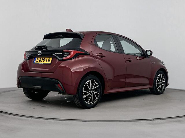 Toyota YARIS 1.5 Hybrid Dynamic | 16" Lichtmetalen velgen | Apple Carplay / Android Auto | Parkeercamera | Keyless Entry/Start |