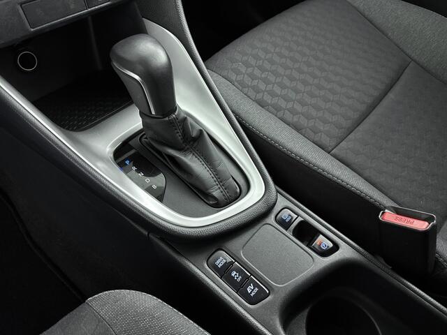 Toyota YARIS 1.5 Hybrid Dynamic | 16" Lichtmetalen velgen | Apple Carplay / Android Auto | Parkeercamera | Keyless Entry/Start |