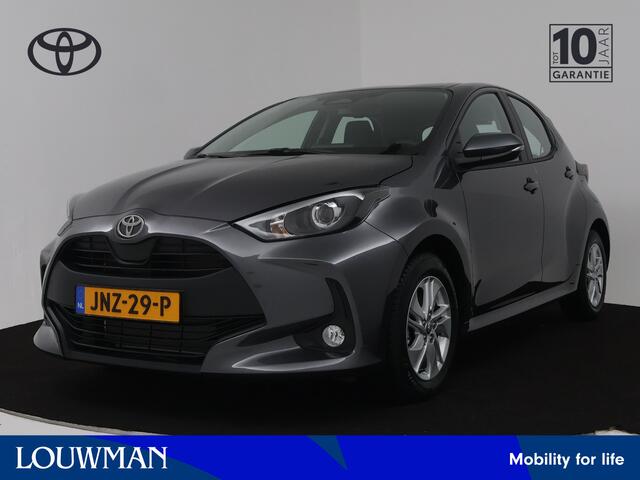 Toyota YARIS 1.5 Hybrid 115 Active | All-season banden |