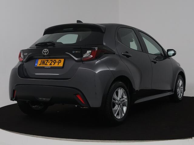 Toyota YARIS 1.5 Hybrid 115 Active | All-season banden |