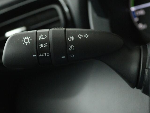 Toyota YARIS 1.5 Hybrid 115 Active | All-season banden |