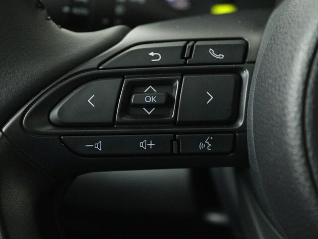 Toyota YARIS 1.5 Hybrid 115 Active | All-season banden |