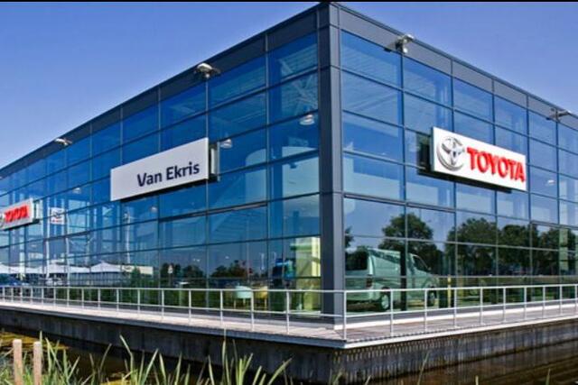 Toyota YARIS 1.5 Hybrid Dynamic, Trekhaak, Apple Carplay/Android Auto, Parkeercamera!