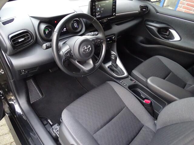 Toyota YARIS 1.5 Hybrid Dynamic