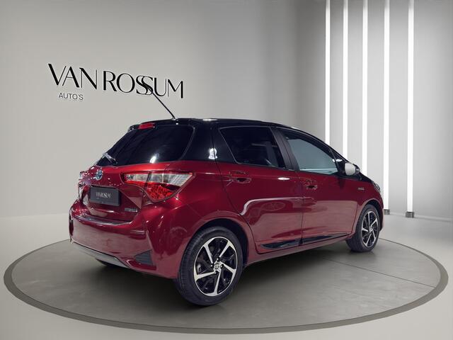 Toyota YARIS 1.5 Hybrid BI-Tone Edition | Leer | Camera | Navigatie | Cruise C | L.M.Velgen |