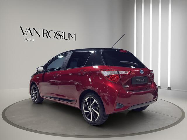 Toyota YARIS 1.5 Hybrid BI-Tone Edition | Leer | Camera | Navigatie | Cruise C | L.M.Velgen |