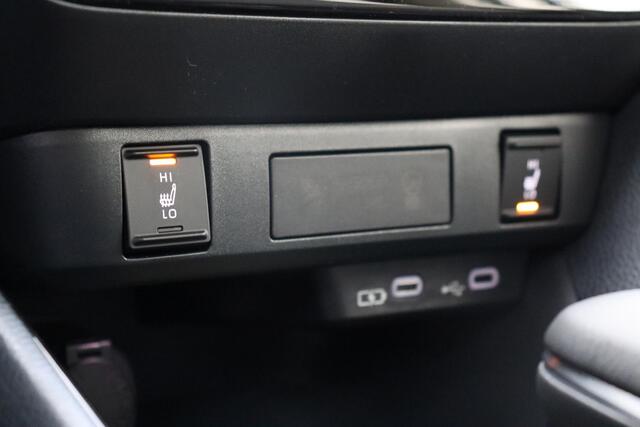 Toyota YARIS 1.5 Hybrid 115 Dynamic, Comfort Pack, Nieuw en snel leverbaar met ¤1500 inruilpremie!!