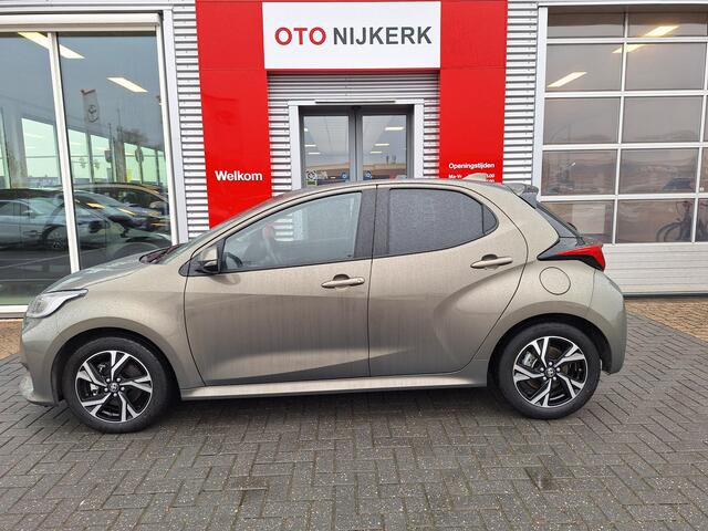 Toyota YARIS 1.5 Hybrid 115 Dynamic met Comfort Pack Limited