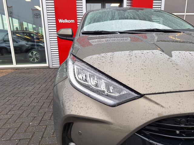 Toyota YARIS 1.5 Hybrid 115 Dynamic met Comfort Pack Limited