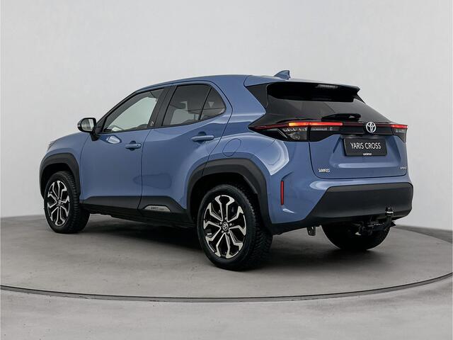 Toyota YARIS Cross 1.5 Hybrid First Edition Limited | Trekhaak | stuur- en stoelverwarming | Elektrische achterklep |