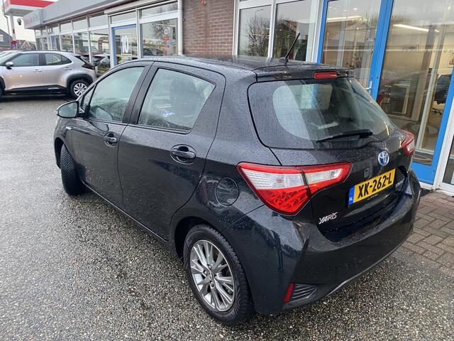 Toyota YARIS 1.5 Hybrid Design Sport