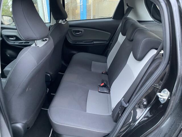 Toyota YARIS 1.5 Hybrid Design Sport