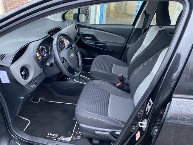 Toyota YARIS 1.5 Hybrid Design Sport