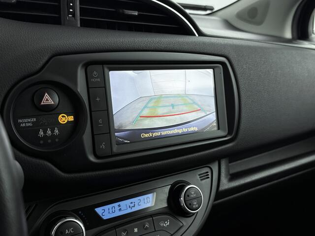 Toyota YARIS 1.5 Hybrid Y20 Exclusive Edition | Apple Carplay / Android Auto | Parkeercamera | Lichtmetalen velgen |