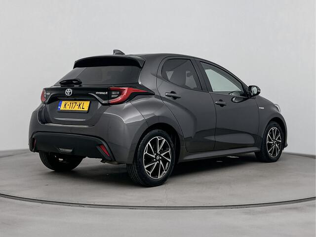 Toyota YARIS 1.5 Hybrid Dynamic | NL-Auto | Keyless Entry / Start | Parkeercamera | Apple Carplay / Android Auto | Lichtmetalen velgen |
