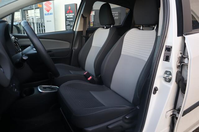 Toyota YARIS 1.5 Hybrid Dynamic Keyless | Camera | Navi | Trekhaak