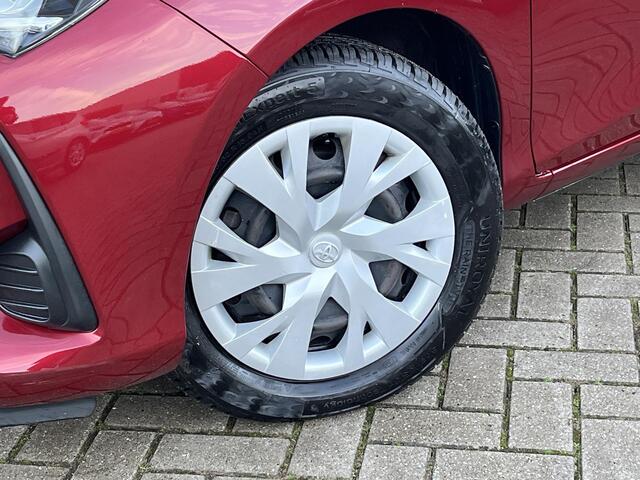 Toyota YARIS 1.5 VVT-i Aspiration | Trekhaak | Camera | NL auto | Volledig dealer onderhouden