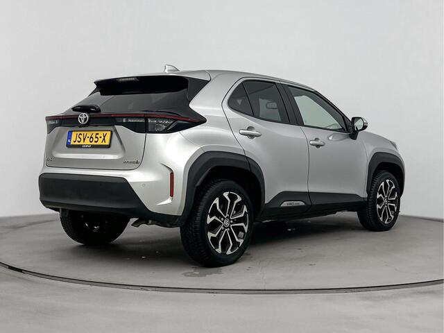 Toyota YARIS Cross 1.5 Hybrid Dynamic | Stoelverwarming | Apple Carplay -/ Android Auto |