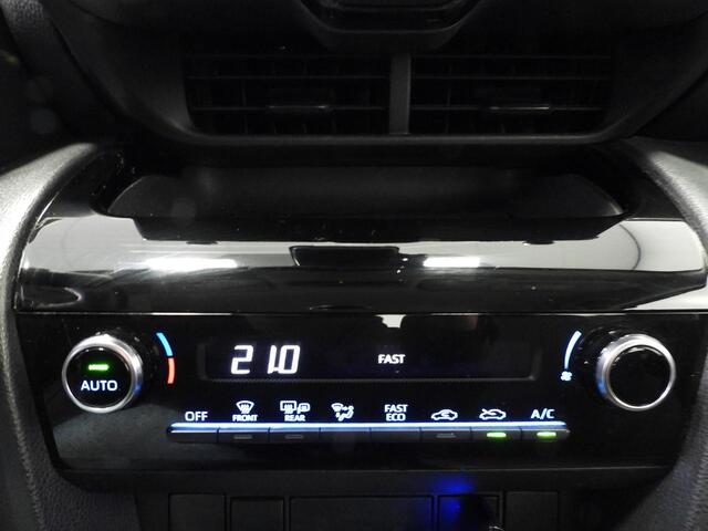 Toyota YARIS Cross 1.5 Hybrid Active NAVI-APP/CAMERA/CLIMA/ADAPT.CRUISE!