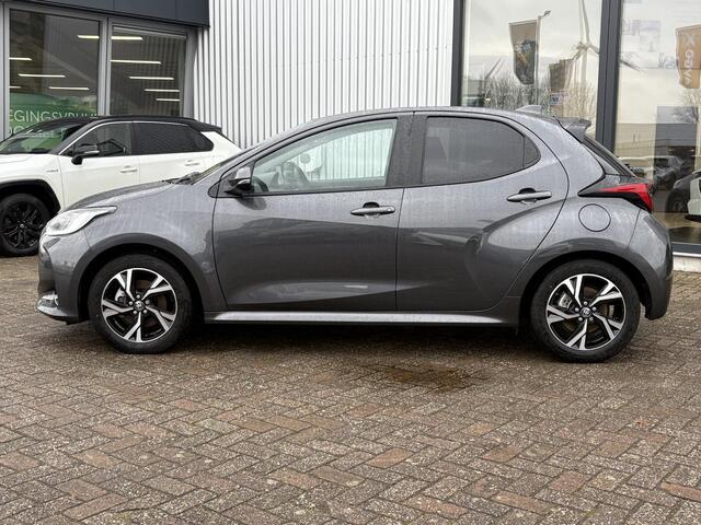 Toyota YARIS 1.5 Hybrid 115 First Edition