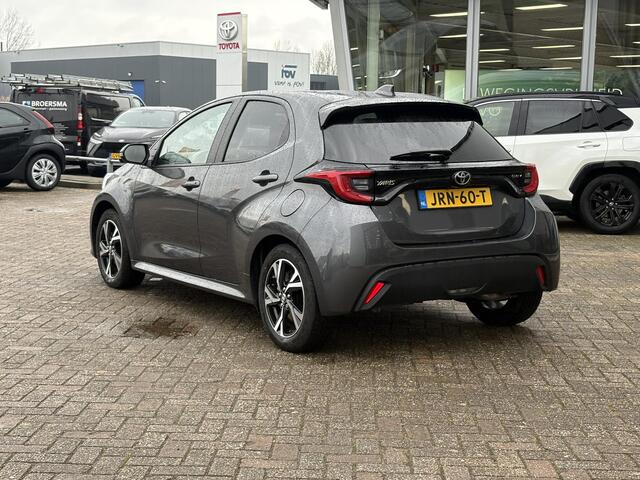 Toyota YARIS 1.5 Hybrid 115 First Edition