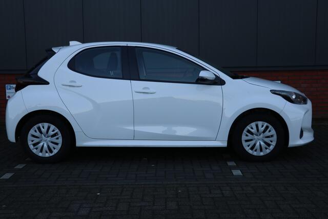 Toyota YARIS 1.5 Hybrid 115 Comfort NAP | camera | carplay | ACC |