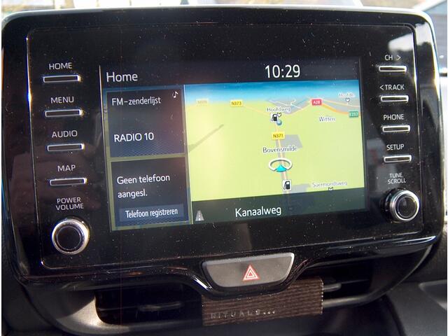 Toyota YARIS 1.5 Hyb. First Ed.