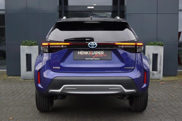 Toyota YARIS 1.5 Hybrid Adventure / Camera /Elektr. A-Klep/ Head-up/ JBL /Navi/18 Inch LM