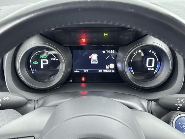 Toyota YARIS 1.5 Hybrid Dynamic Navi | Lichtmetalen Velgen | Apple Carplay/Android Auto | Buitenspiegels Elektrisch + Verwarmd | Elektrische Ramen Voor/Achter |