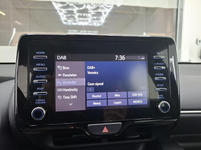 Toyota YARIS 1.5 Hybrid Dynamic LMV | ECC | CRUISE | CAMERA