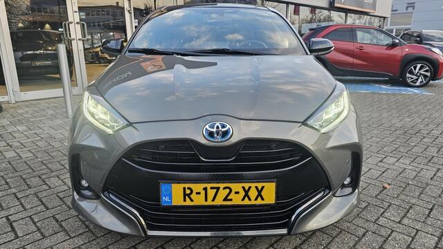 Toyota YARIS 1.5 Hybride Executive NLauto | All-in | zomer / winter | Dealero