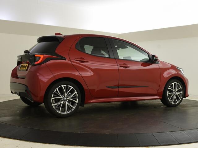 Toyota YARIS 1.5 Hybrid 130 Executive | Stuur en Stoelverwarming | PDC V+A |