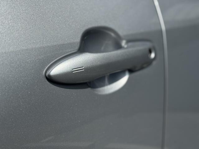 Toyota YARIS Cross 1.5 Hybrid 130 Style Edition 2025 Parkeersensoren V+A, Dodehoekdetectie, Navigatie