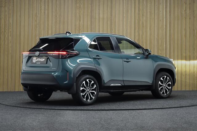 Toyota YARIS Cross 1.5 Hybrid 130 First Edition | Comfort Pack | Adaptive-cruise | Apple Carplay & Android Auto | Camera | Clima | Parkeersensoren | Keyless | Navigatie | Stoel & Stuurverwarming | Dodehoekdetectie
