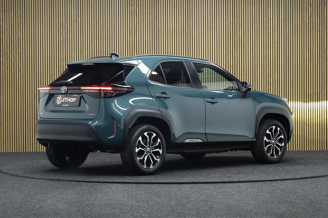 Toyota YARIS Cross 1.5 Hybrid 130 First Edition | Comfort Pack | Adaptive-cruise | Apple Carplay & Android Auto | Camera | Clima | Parkeersensoren | Keyless | Navigatie | Stoel & Stuurverwarming | Dodehoekdetectie