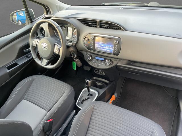 Toyota YARIS 1.5 Hybrid Active Climate | Camera