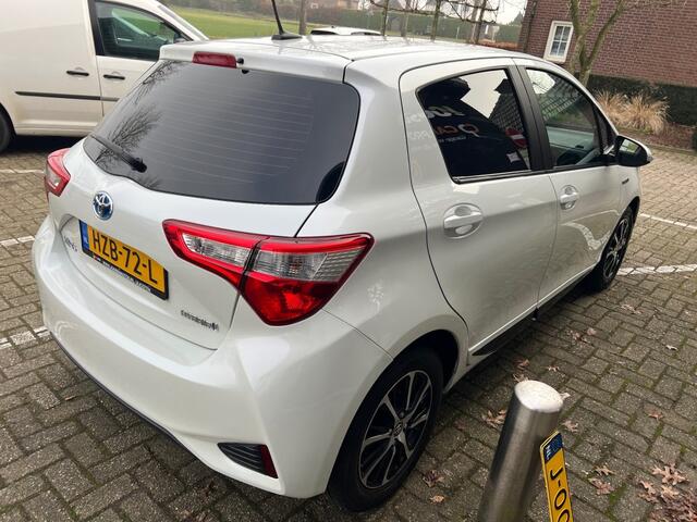 Toyota YARIS 1.5 HYB. EXECUTIVE