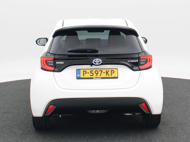 Toyota YARIS 1.5 Hybrid Dynamic 115 Pk Automaat | Adaptive Cruise | Camera | Keyless | LED | Privacy Glass | Bluetooth | 16 Inch | 19.849 Km!!