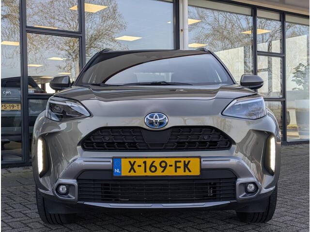 Toyota YARIS Cross 1.5 Hybrid Explore | Dealer OH | Trekhaak | Stoelverwarming | Camera | Keyless | PDC V+A | Carplay/Android Auto