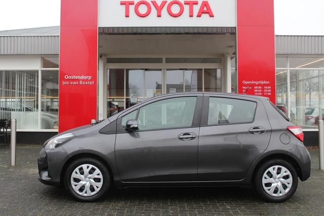 Toyota YARIS 1.5 VVT-i Aspiration | Trekhaak | Parkeer camera | Cruise control | Climate control | Toyota safety sense |