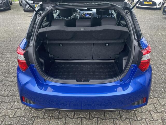 Toyota YARIS 1.5 VVT-i Bi-Tone All seasonbanden