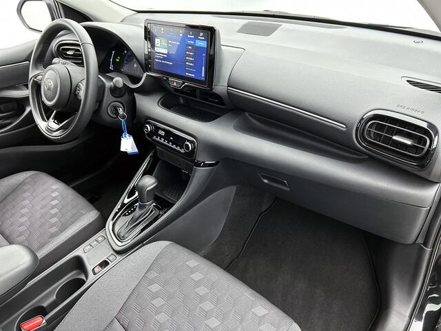 Toyota YARIS 1.5 Hybrid 115 First Edition