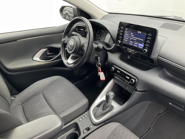 Toyota YARIS 1.5 Hybrid Dynamic Caplay DAB Camera Uitstraling!