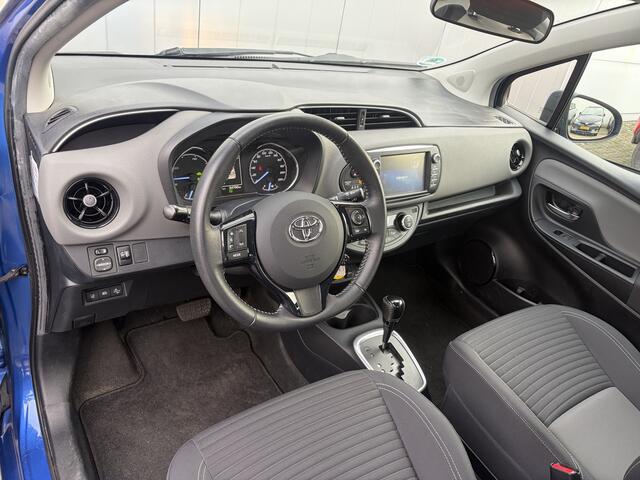 Toyota YARIS 1.5 Hybrid Active NL Auto Dealer Onderhouden Trekhaak All Seasons