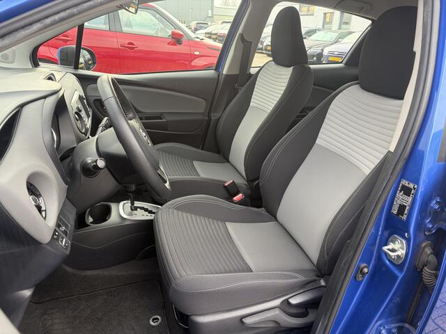 Toyota YARIS 1.5 Hybrid Active NL Auto Dealer Onderhouden Trekhaak All Seasons